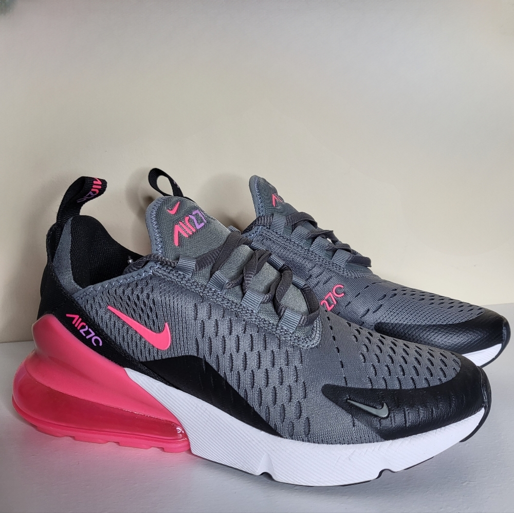 LIKE NEW NIKE Airmax 27C